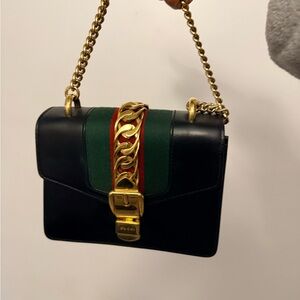 Gucci Black Leather Shoulder Bag with Green and Red Web & Gold Chain
